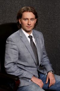 dr Mateusz Strzelecki