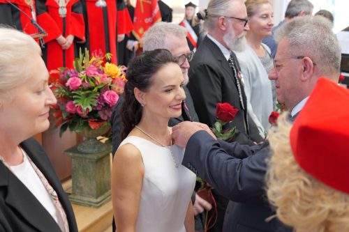 Gala wręczenia medali &bdquo;Zasłużony Kulturze Gloria Artis&rdquo; w czasie inauguracji roku akademickiego w Uniwersytecie Jana Kochanowskiego w Kielcach