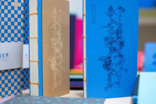 Joanna Kurkiewicz "Papier plus druk. Między grafiką a rzemiosłem"